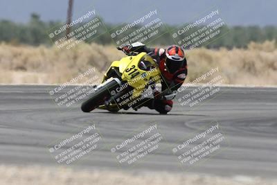 media/Apr-18-2025-CVMA Friday Practice (Fri) [[88baa45499]]/Racer 3/Session 5 (Turn 16)/